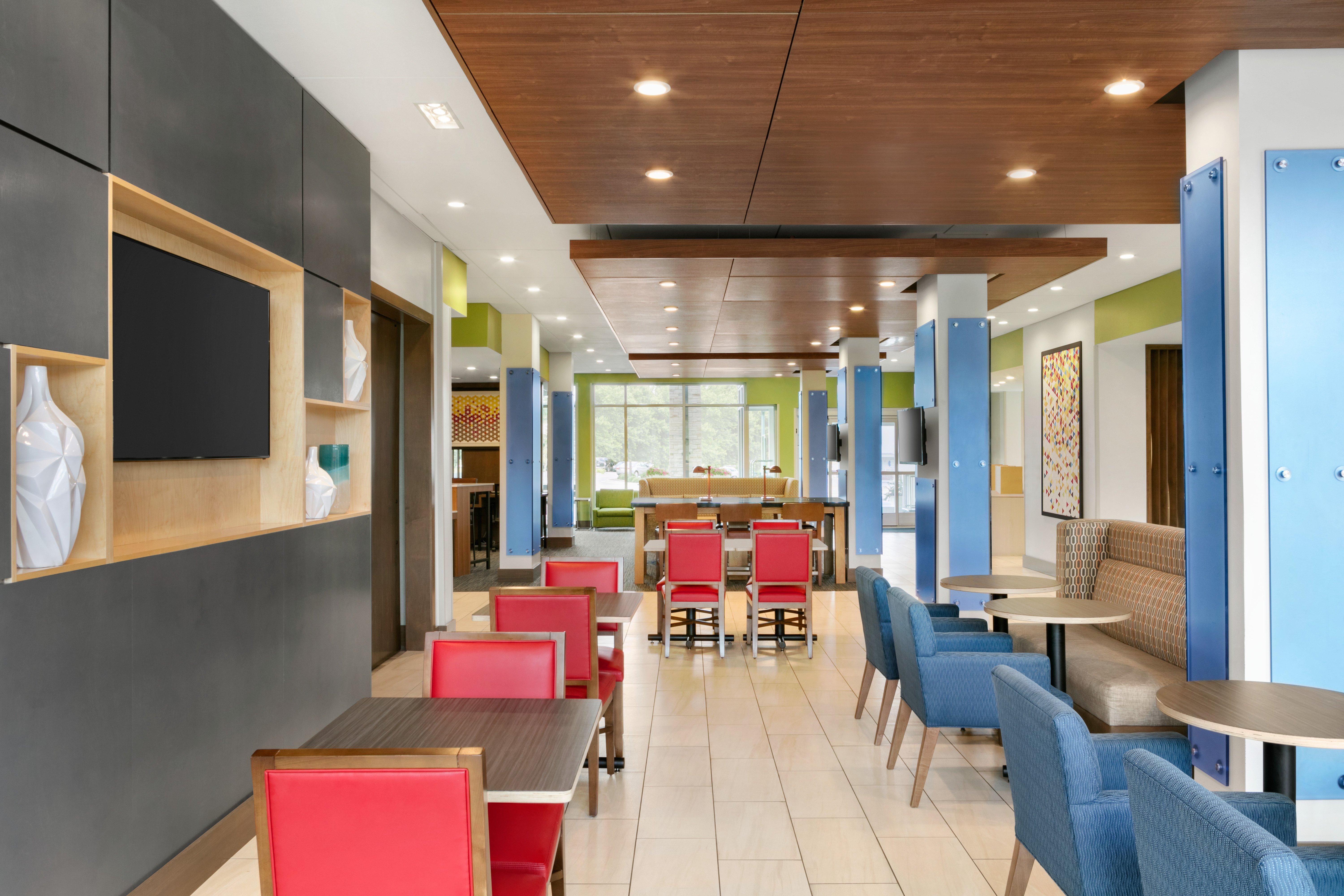 Holiday Inn Express & Suites Salisbury By Ihg Exterior foto